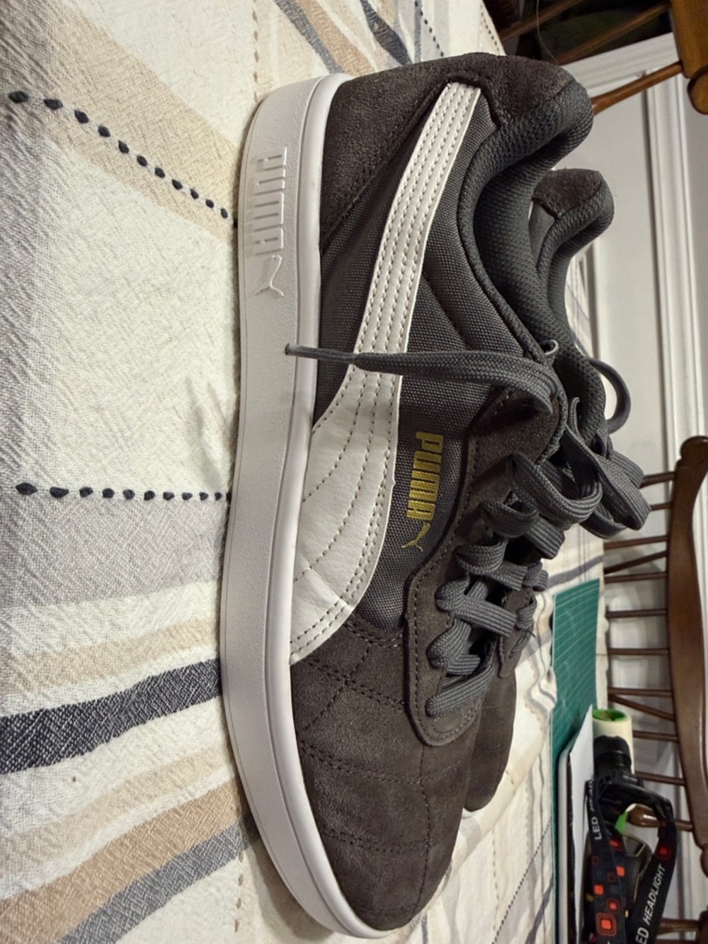 Puma Men’s Gray & White Suede Low-Top Sneaker with Gold Logo - Picture 5 of 7